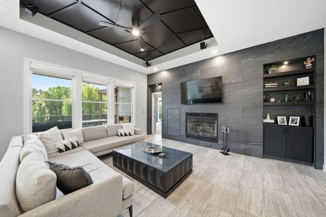 1824 Falcon Drive, Polk City, IA 50226