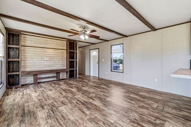 17439 Virginia City Drive, Conroe, TX 77306