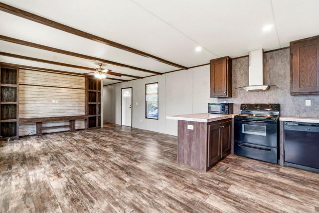 17439 Virginia City Drive, Conroe, TX 77306