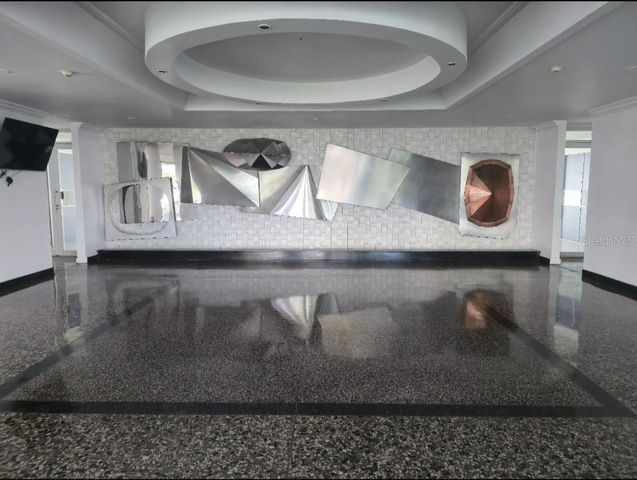 6400 Av Isla Verde COND. LOS PINOS OESTE apt 11 E, Carolina, PR 00979