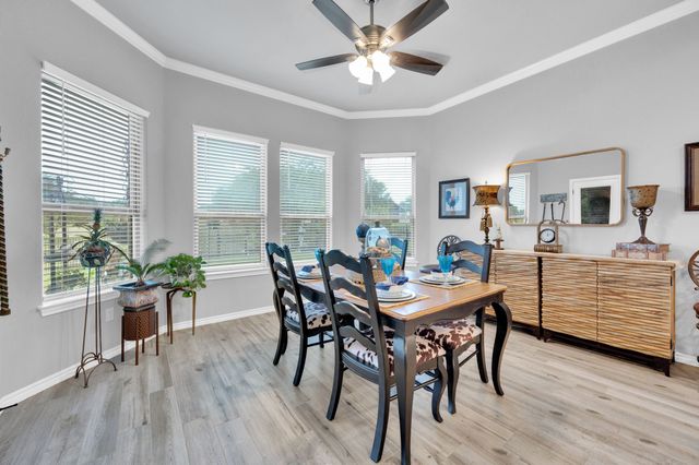 109 Creekside Drive, Glen Rose, TX 76043