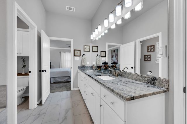 109 Creekside Drive, Glen Rose, TX 76043