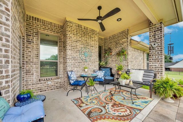 109 Creekside Drive, Glen Rose, TX 76043