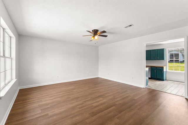 207 Juanita Ave, Gallatin, TN 37066