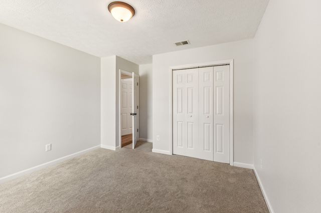 207 Juanita Ave, Gallatin, TN 37066