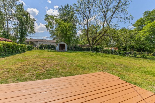 207 Juanita Ave, Gallatin, TN 37066