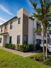 796 NE 208th Lane 796, Miami Gardens, FL 33179