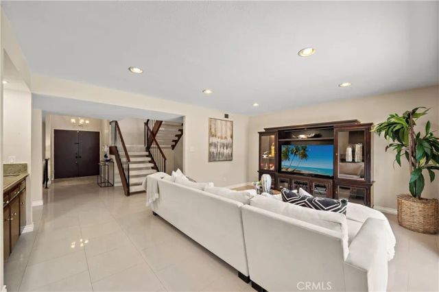 104 S Carousel Street, Anaheim, CA 92806