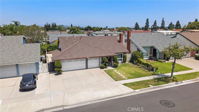 104 S Carousel Street, Anaheim, CA 92806