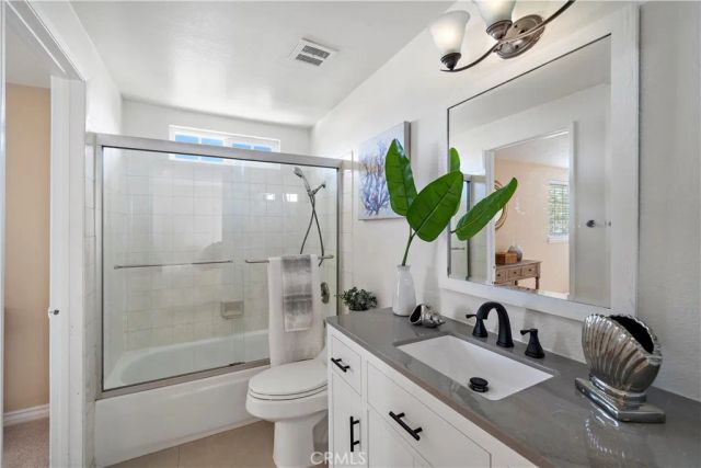 104 S Carousel Street, Anaheim, CA 92806