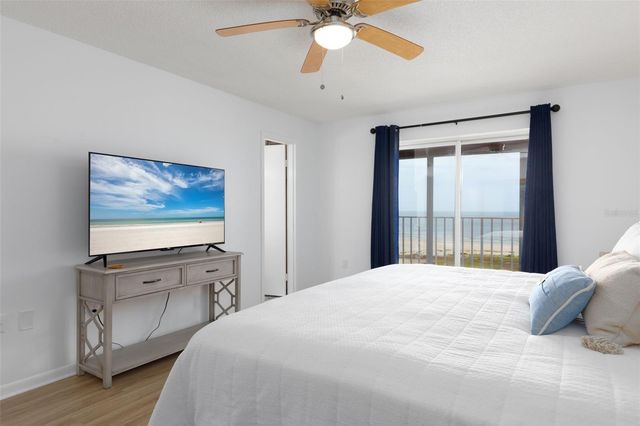 11000 GULF BOULEVARD 1002, Treasure Island, FL 33706