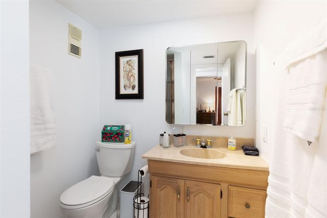 11000 GULF BOULEVARD 1002, Treasure Island, FL 33706