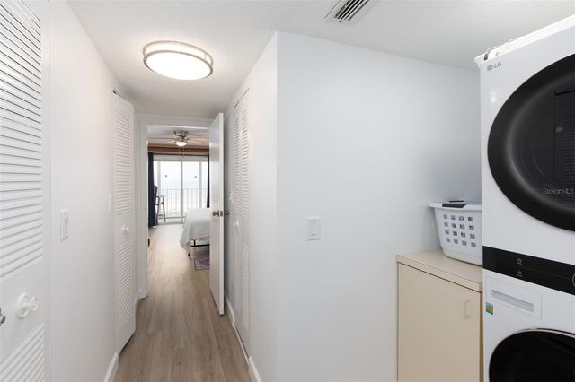 11000 GULF BOULEVARD 1002, Treasure Island, FL 33706