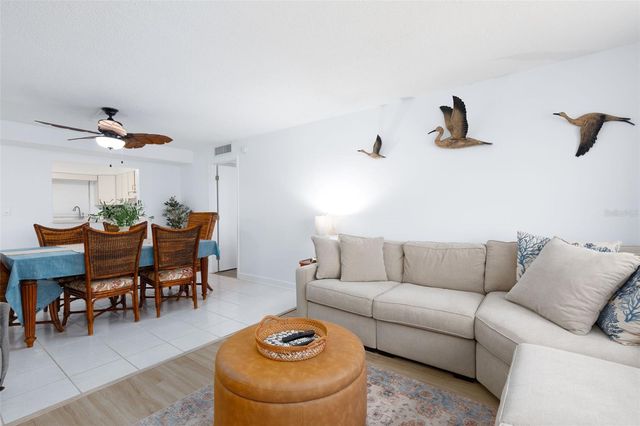 11000 GULF BOULEVARD 1002, Treasure Island, FL 33706