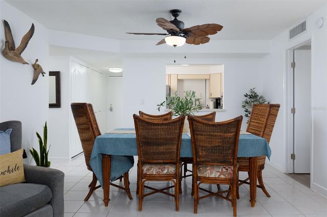 11000 GULF BOULEVARD 1002, Treasure Island, FL 33706