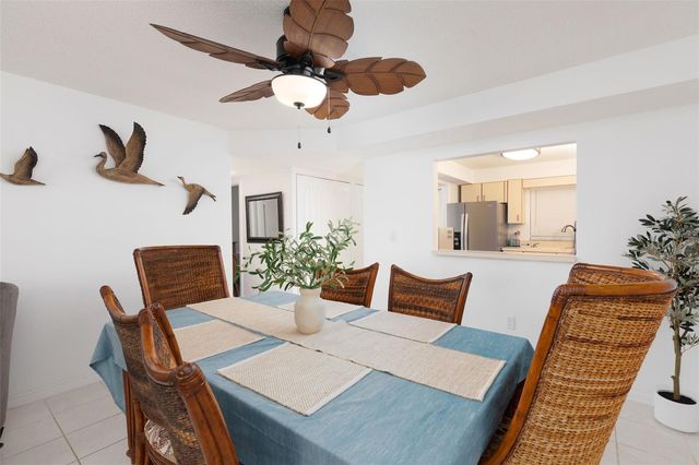 11000 GULF BOULEVARD 1002, Treasure Island, FL 33706