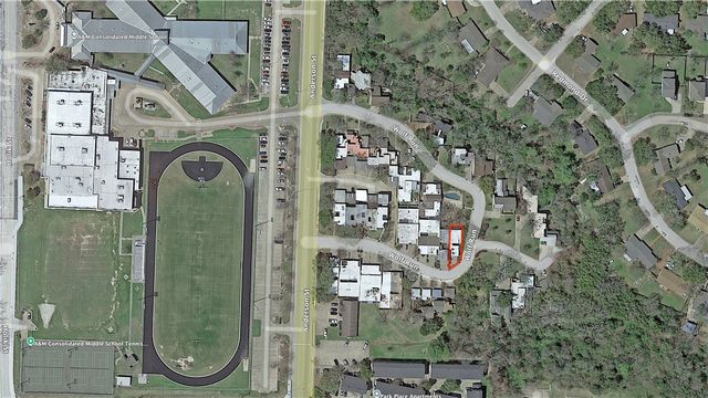 1518 Wolf Run, College Station, TX 77840