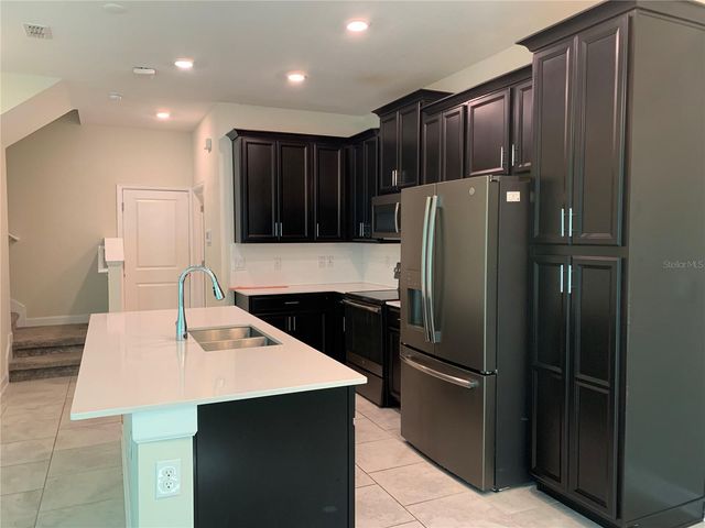 1353 SHINNECOCK HILLS DRIVE, Davenport, FL 33896