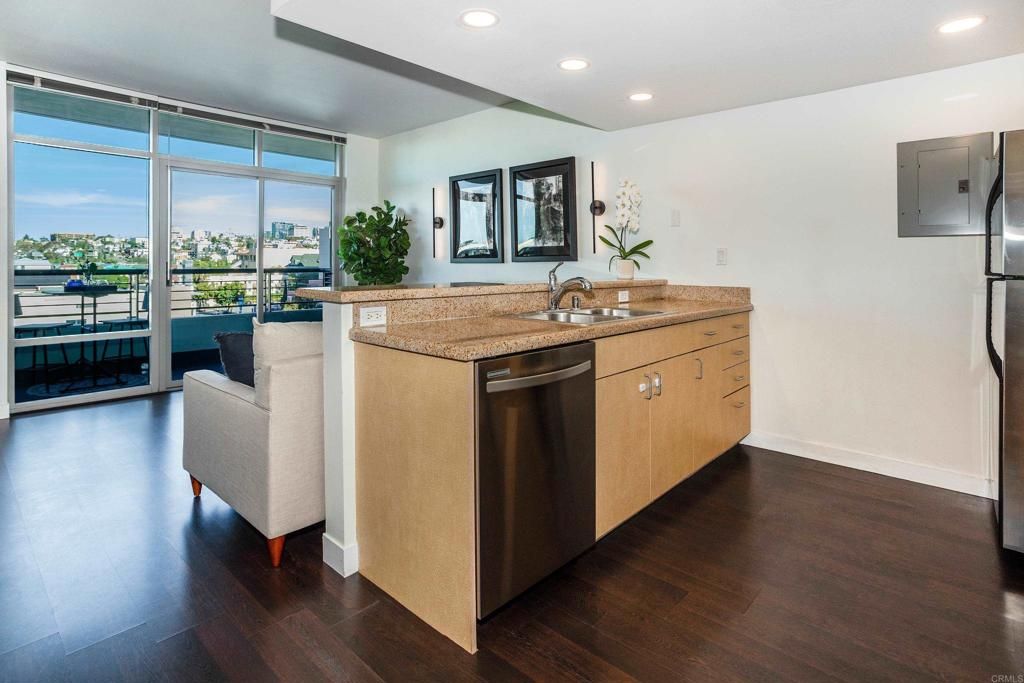425 W Beech Street 856, San Diego, CA 92101 — photo 2