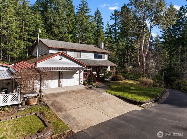 8115 Berry Ridge Lane NW, Silverdale, WA 98383