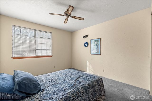 8115 Berry Ridge Lane NW, Silverdale, WA 98383