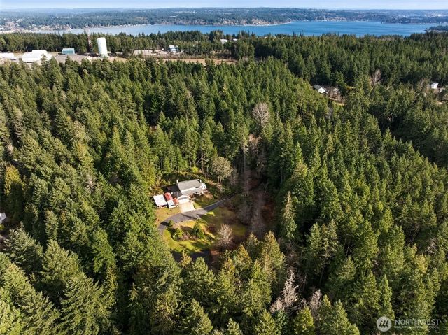 8115 Berry Ridge Lane NW, Silverdale, WA 98383