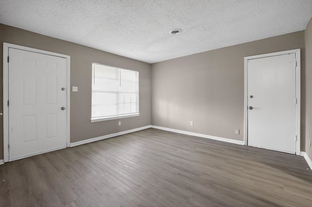 4736 APPLESTONE ST, Memphis, TN 38109