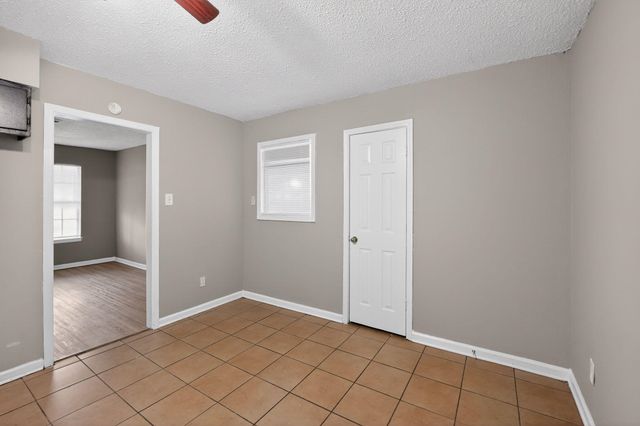 4736 APPLESTONE ST, Memphis, TN 38109