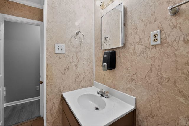 4736 APPLESTONE ST, Memphis, TN 38109