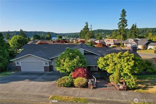 3693 Edwards Drive, Gig Harbor, WA 98335