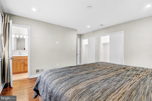 6617 13TH PL NW, Washington, DC 20012