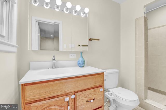 6617 13TH PL NW, Washington, DC 20012
