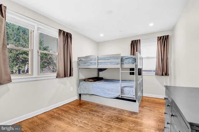 6617 13TH PL NW, Washington, DC 20012