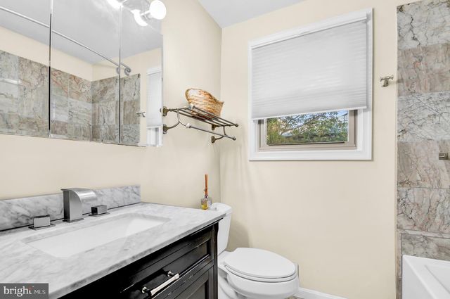 6617 13TH PL NW, Washington, DC 20012