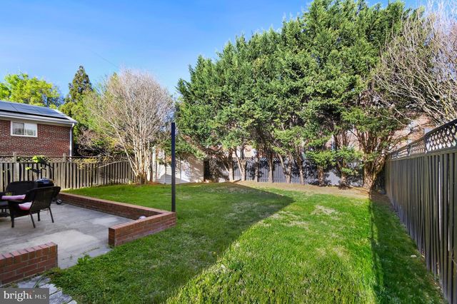 6617 13TH PL NW, Washington, DC 20012