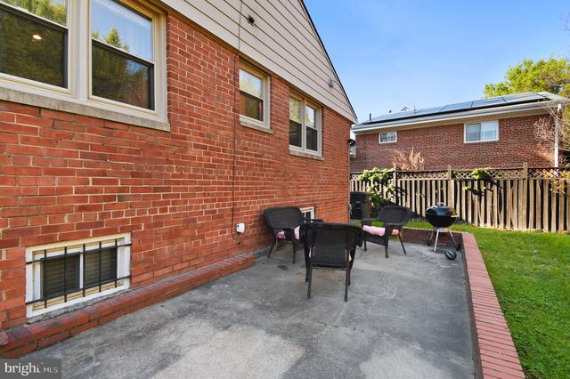 6617 13TH PL NW, Washington, DC 20012