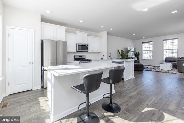 18 FOUNDRY BLVD, Mount Holly, NJ 08060