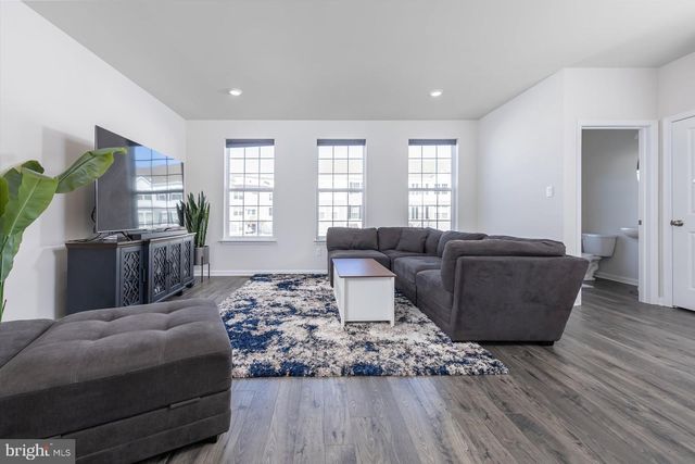 18 FOUNDRY BLVD, Mount Holly, NJ 08060