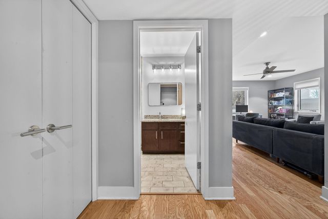 904 West Ave 114, Austin, TX 78701