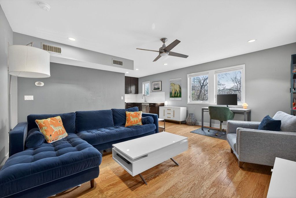 904 West Ave 114, Austin, TX 78701