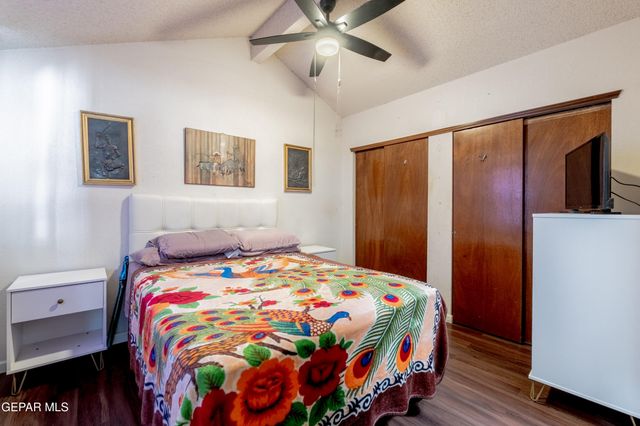 1576 DICK MAYERS Drive, El Paso, TX 79936