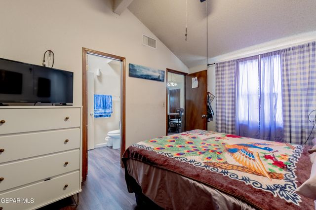 1576 DICK MAYERS Drive, El Paso, TX 79936