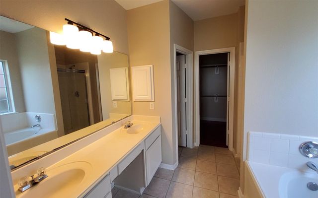2707 Sun Beam Court, Pearland, TX 77584
