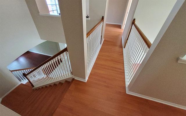 2707 Sun Beam Court, Pearland, TX 77584