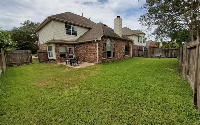 2707 Sun Beam Court, Pearland, TX 77584