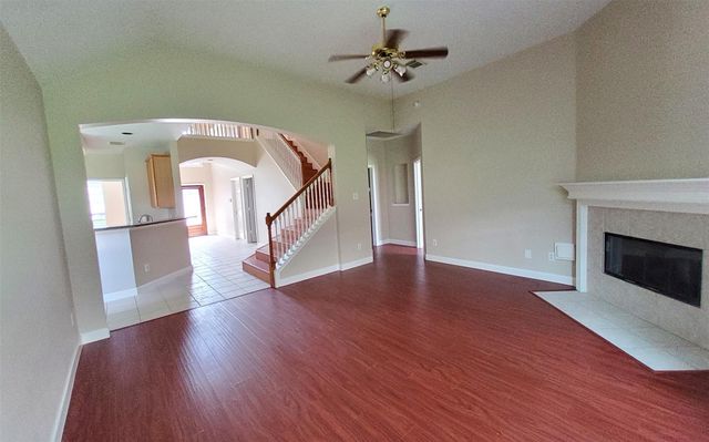 2707 Sun Beam Court, Pearland, TX 77584