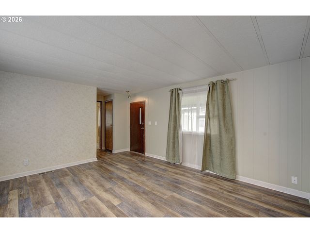 15509 Se MILL PLAIN Blvd 31, Vancouver, WA 98684
