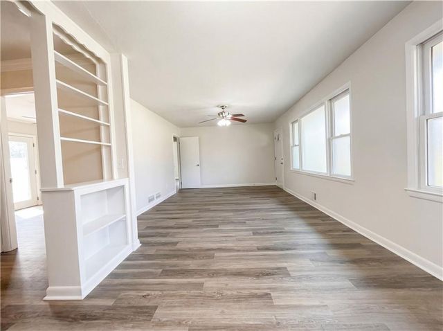 1325 Hidden Circle Drive, Sugar Hill, GA 30518