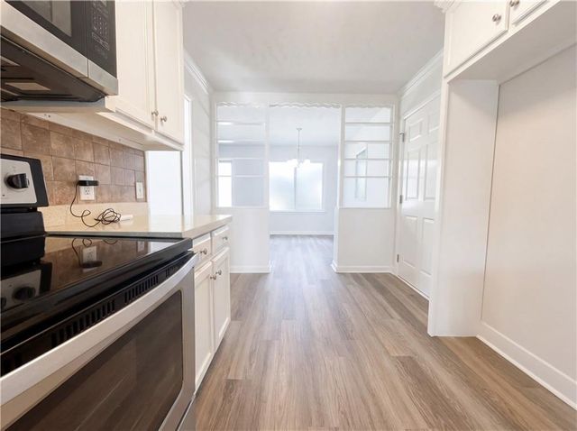 1325 Hidden Circle Drive, Sugar Hill, GA 30518