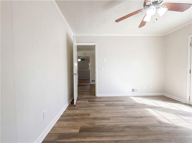 1325 Hidden Circle Drive, Sugar Hill, GA 30518